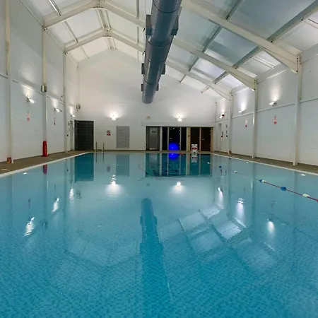 度假居 Sophies House, The Bay Filey, Sleeps 4, 2 Dogs Welcome 法利